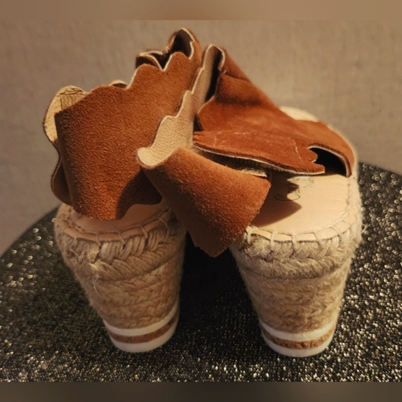 Carmen Saiz brown and tan suede wedges Size 36 - Picture 3 of 5